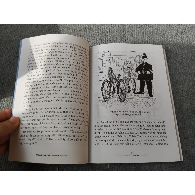 NHỮNG CÂU CHUYỆN PHIÊU LƯU CỦA MR. TOMPKINS 694781