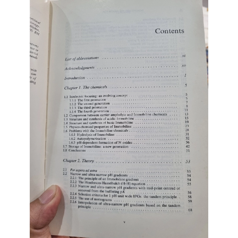 LABORATORY TECHNIQUES IN BIOCHEMISTRY AND MOLECULAR BIOLOGY - IMMOBILIZED pH GRADIENTS : THEORY AND METHODOLOGY - P.G. Righetti 140022