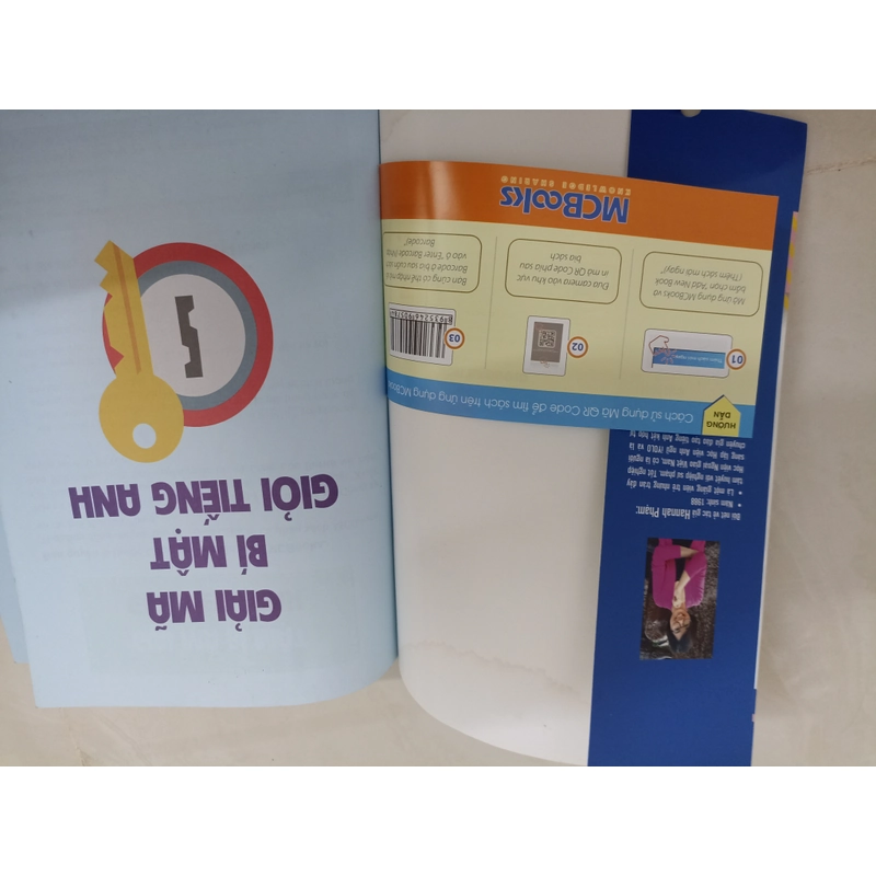 Sách giải mã bí mật giỏi tiếng Anh cho người mới bắt đầu của mcbooks 460751