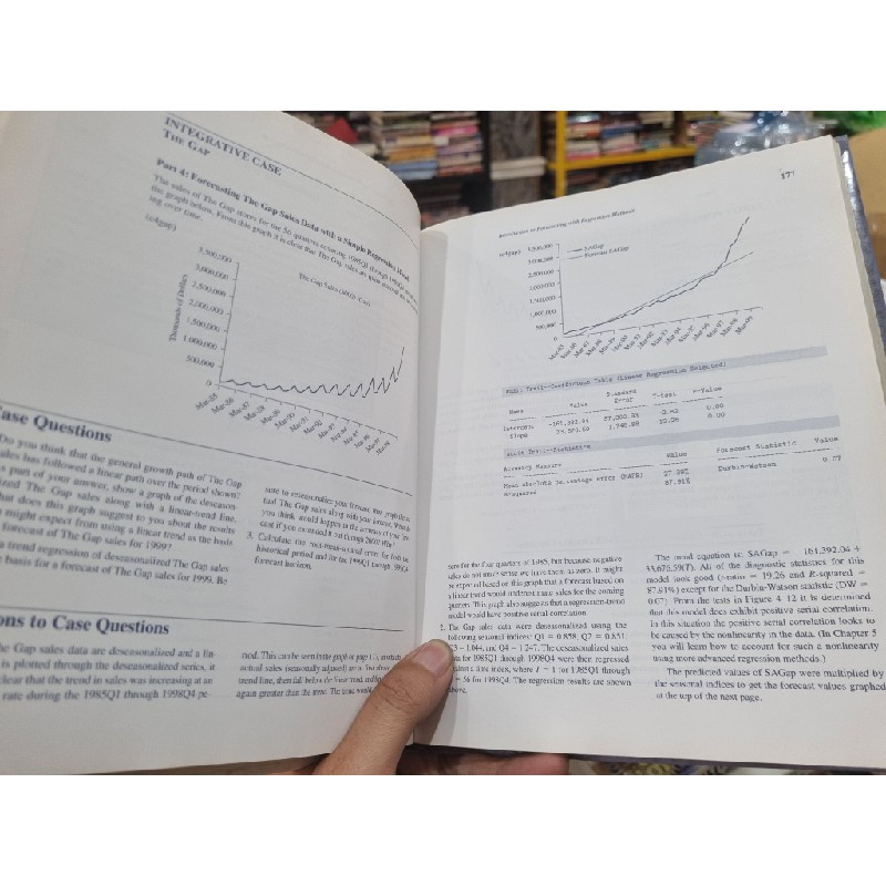 BUSINESS FORECASTING (4th Edition) : WITH ACCOMPANYING EXCEL-BASED FORECASTXtm SOFTWARE - J. Holton Wilson 144587