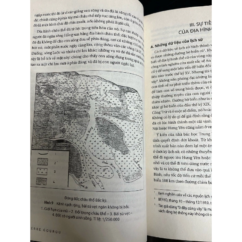 Người nông dân châu thổ Bắc kỳ: nghiên cứu địa lý nhân vật - Pierre Gourou 757979