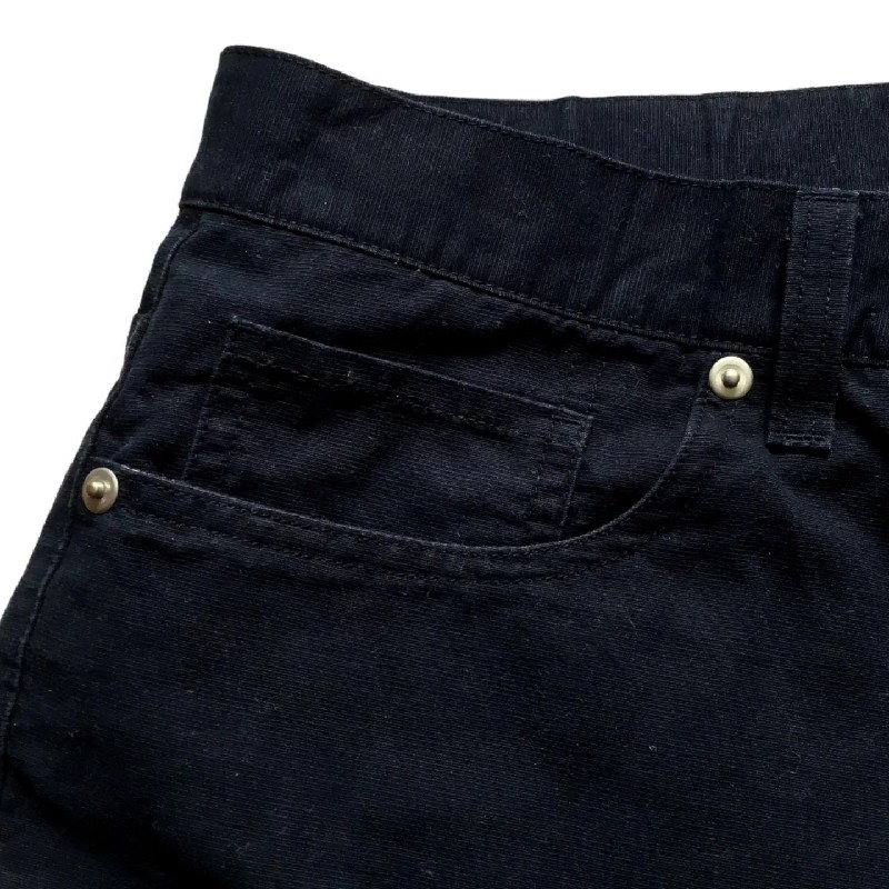 Quần short kaki Forever 21 size 31 màu xanh dương đẹp như mới 11091