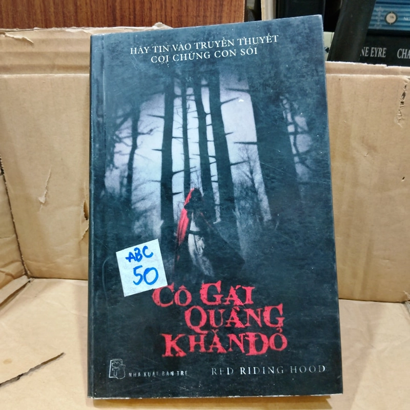 Cô gái quàng khăn đỏ - Sarah Blakley 453929