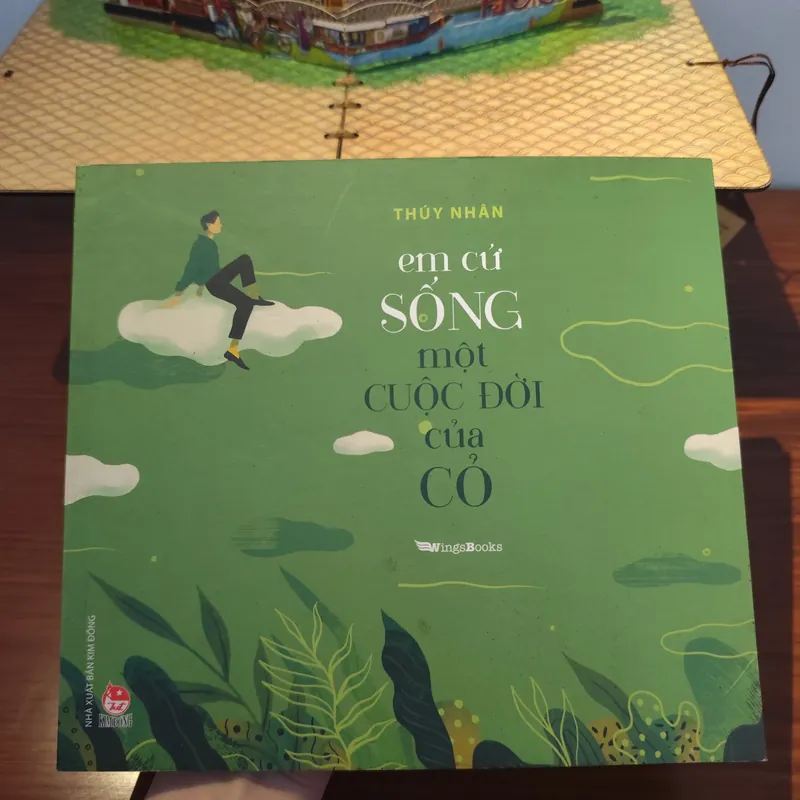 Em cứ sống một cuộc đời của cỏ 562011