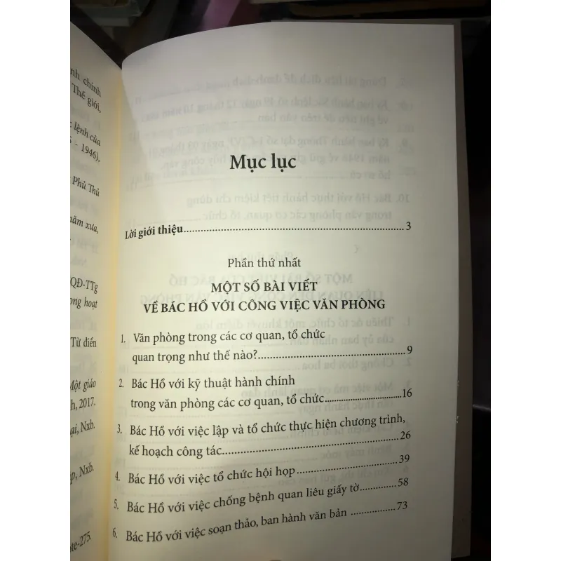 Bác Hồ với công việc văn phòng - TS. Nghiêm Kỳ Hồng 1031162