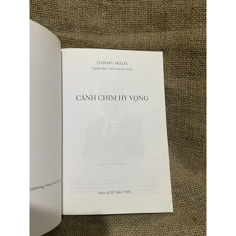DAISAKU IKEDA - Người dịch: TRẦN QUANG TUỆ - CÁNH CHIM HY VỌNG 716940