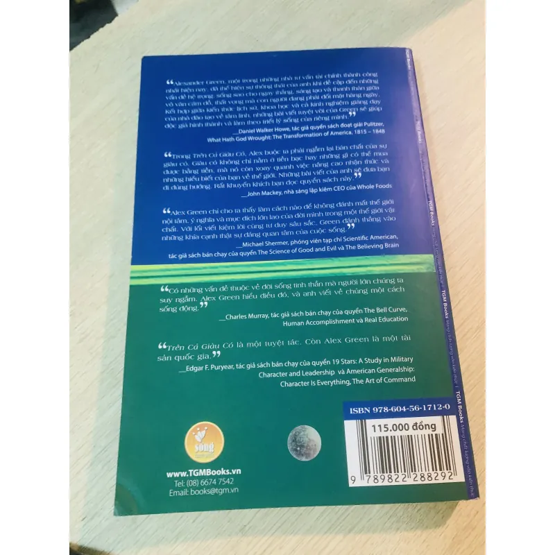 Trên cả giàu có 930975