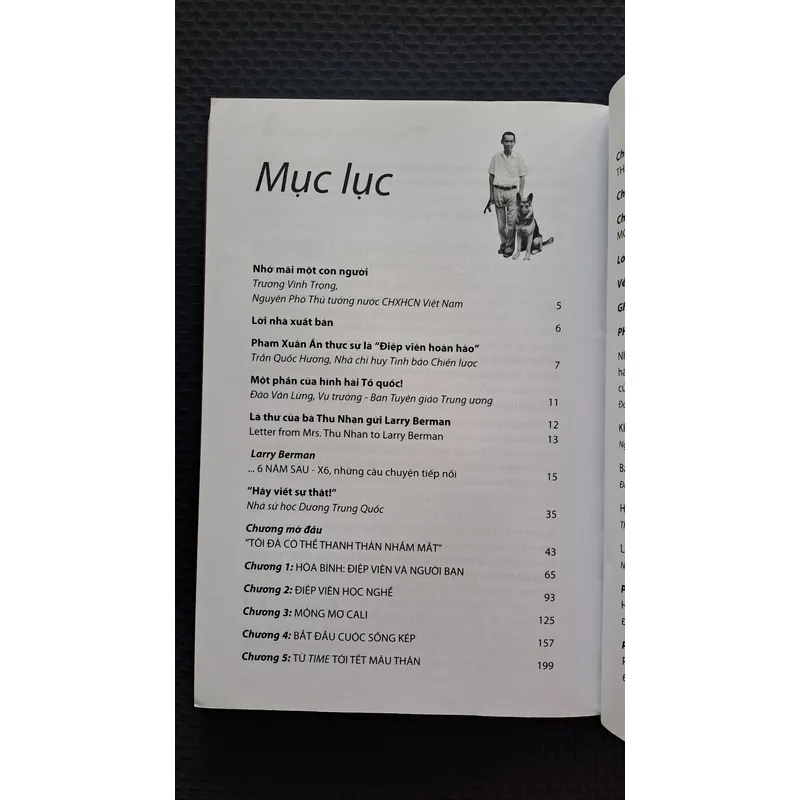 Điệp Viên Hoàn Hảo X6: Cuộc đời hai mặt phi thường của Phạm Xuân Ẩn
- Larry Berman 1067168