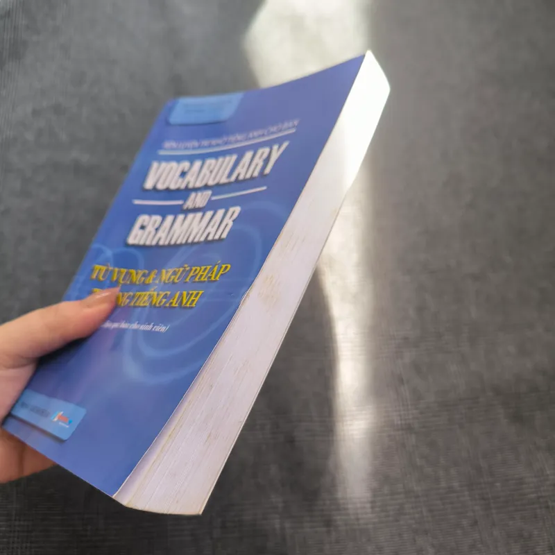 Từ vựng và ngữ pháp trong tiếng Anh 564682