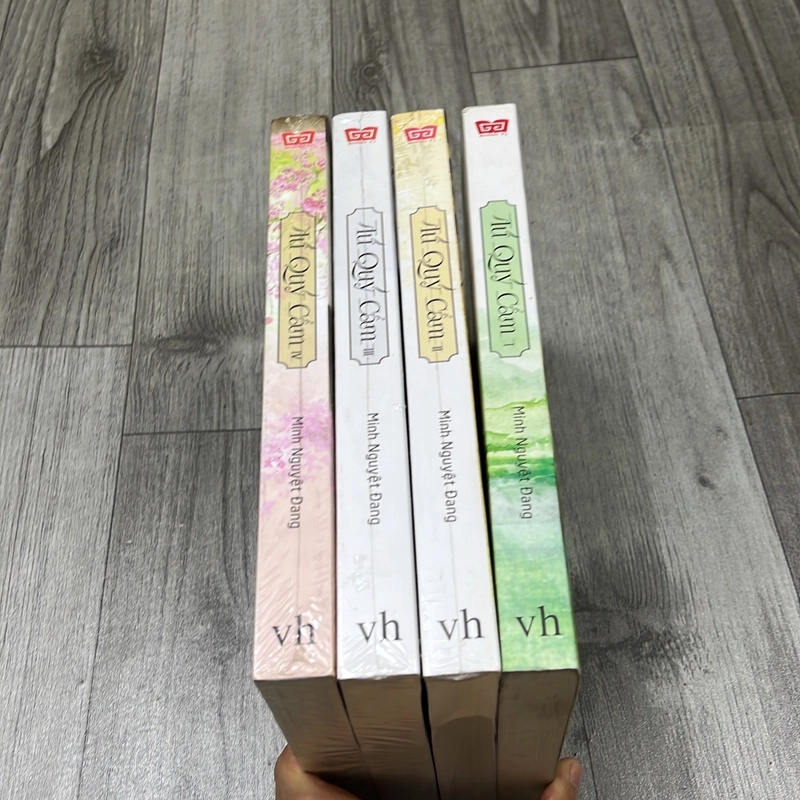 Tứ quý cẩm bộ 4 tập. 9b3 544933
