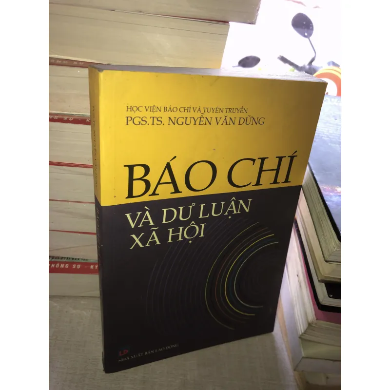 Báo chí và dư luận xã hội 778325