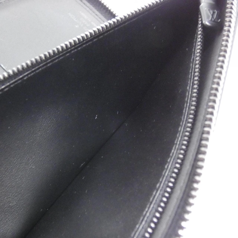 Ví Louis Vuitton Monogram Shadow Zippy Wallet Vertikal M62902 621133