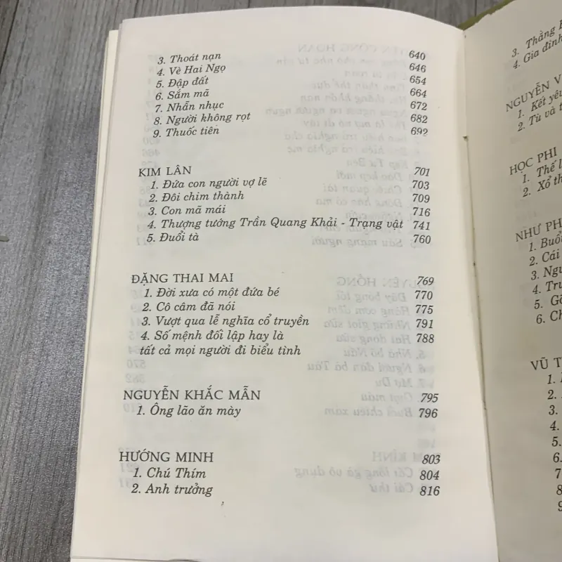 Tuyển tập truyện ngắn hiện thực 1930 1945. 3a3 1012815