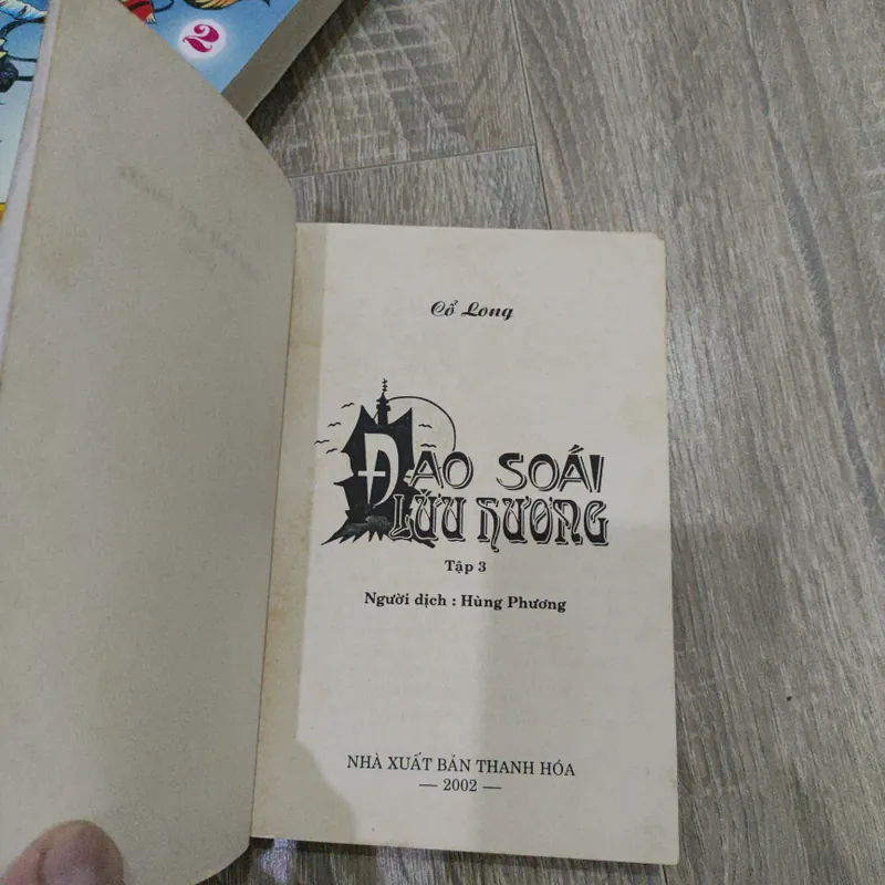 Đạo Soái Lưu Hương - Cổ Long 733950