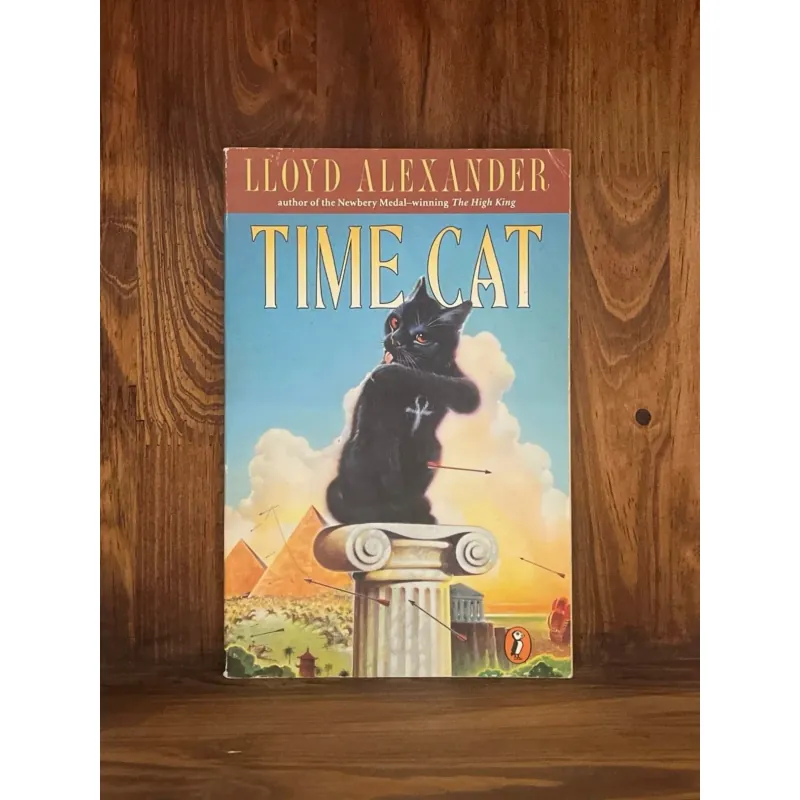Time Cat (Author of the Newbery Medal-winning) 972049