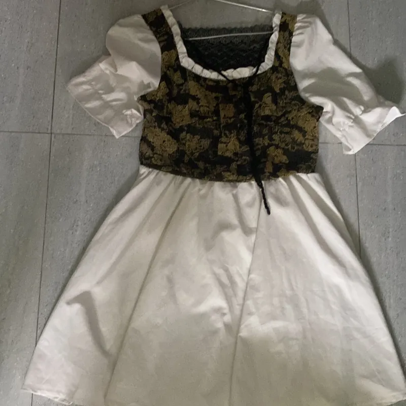 Thanh Lý Váy Mặc Không Vừa 777080