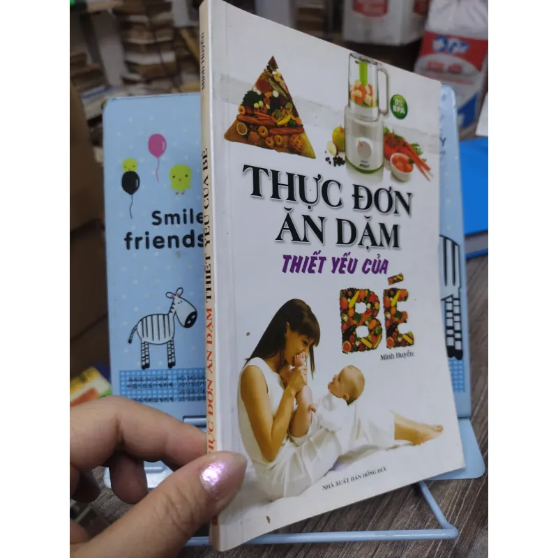 Sách: Thực đơn ăn dặm thiết yếu của bé (B1) 721115
