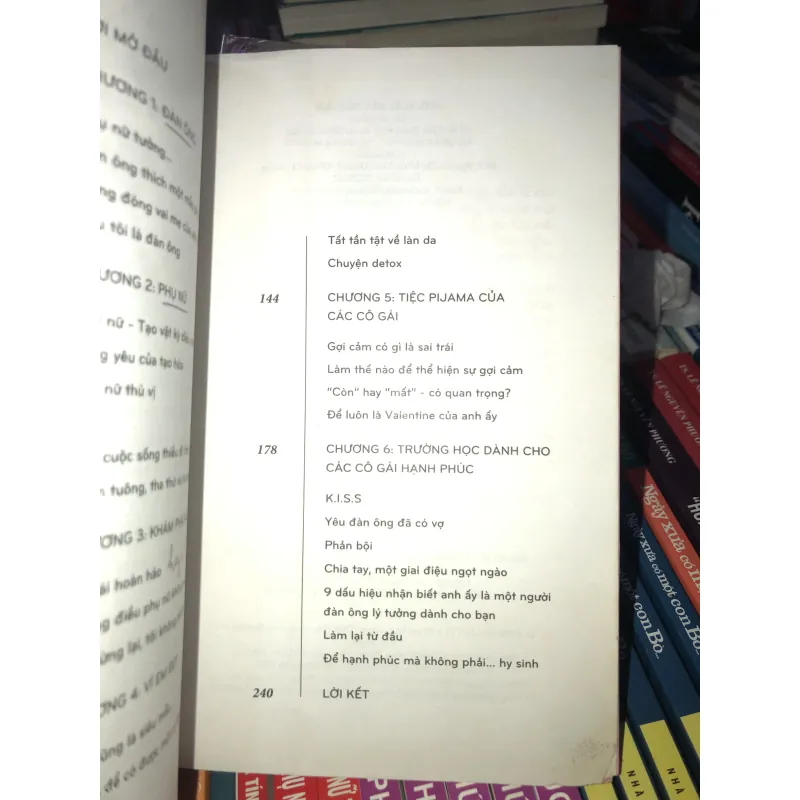 Sống trong thế giới đàn ông - Vũ Nguyễn Hà Anh 778162