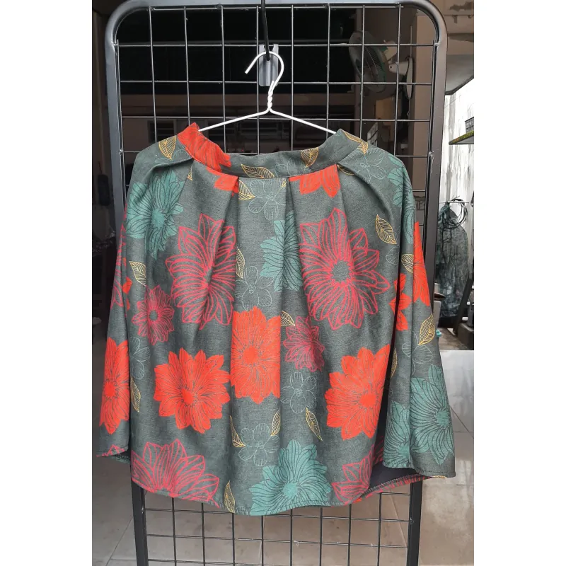 Váy xòe họa tiết hoa đỏ size S- M, đứng form độ mới cao 929105