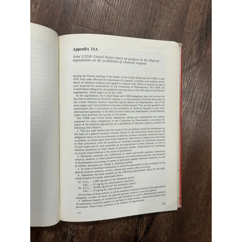 World Armaments and Disarmament: SIPRI Yearbook 1980 957989