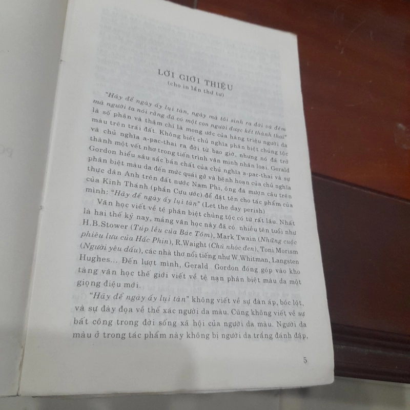 Tiểu thuyết Anh, G. Gordon - HÃY ĐỂ NGÀY ẤY LỤI TÀN 284678