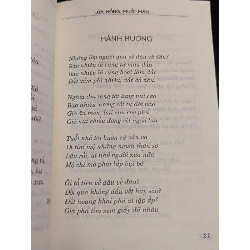 Lửa hồng muối mặn - Huy Cận 450352