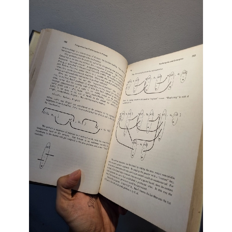 KNOWLEDGE SYSTEMS AND PROLOG : Developing Expert, Database, and Natural Language Systems - Adrian Walker 179341