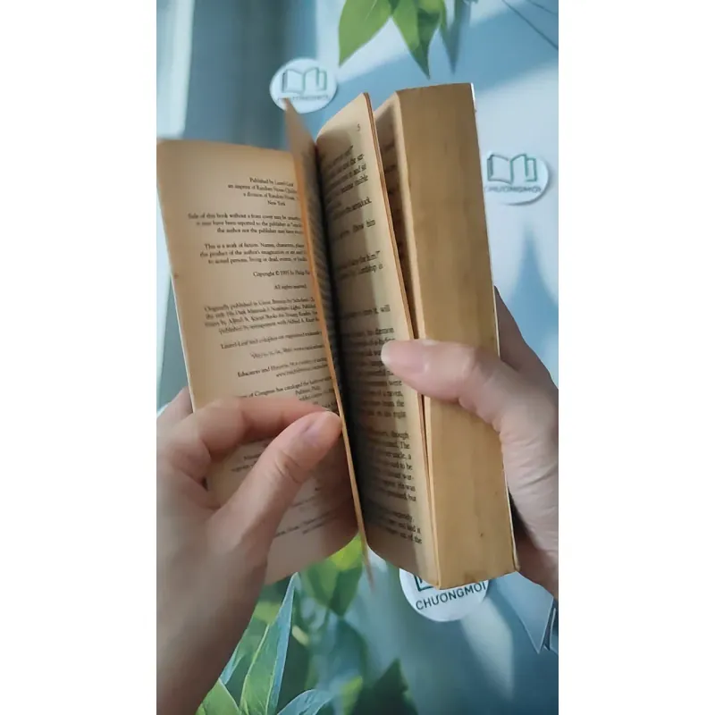 [XƯA] The Golden Compass (1995) - Philip Pullman 1027189