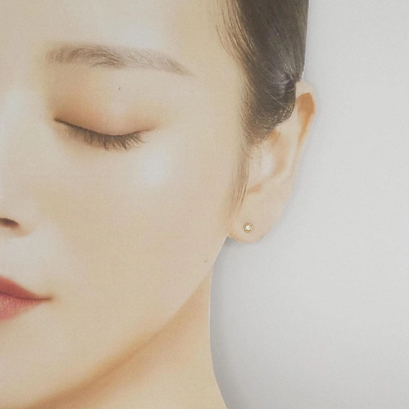 K18YG Bông tai Cubic - Hàng hiệu Chính hãng 868100