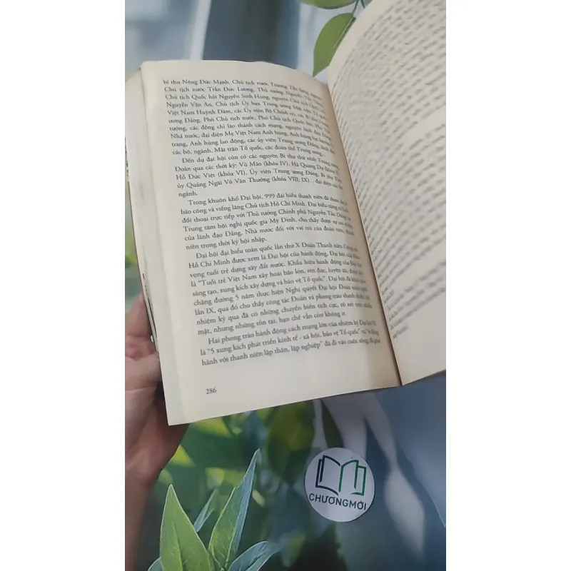 [MIỄN PHÍ BỌC SÁCH] Nhân Vật & Sự Kiện 1018894