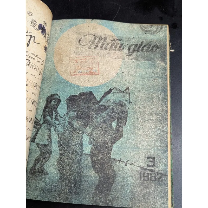 Tập san giáo dục mẫu giáo các năm 1977,1979,1980,1981,1982 ( tổng cộng 34 số có 1 số đôi ) 590928