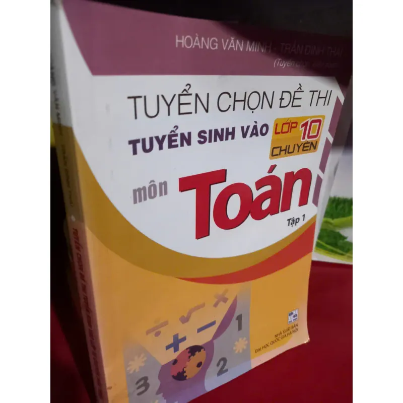 đề thi chuyên toán vào 10 557613
