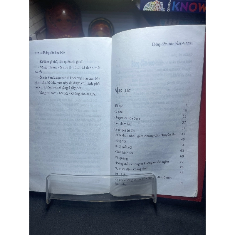Bóng đêm bao trùm 2009 mới 60% ố bẩn nhẹ tróc bìa rách gáy góc Di Li HPB0906 SÁCH VĂN HỌC 915101