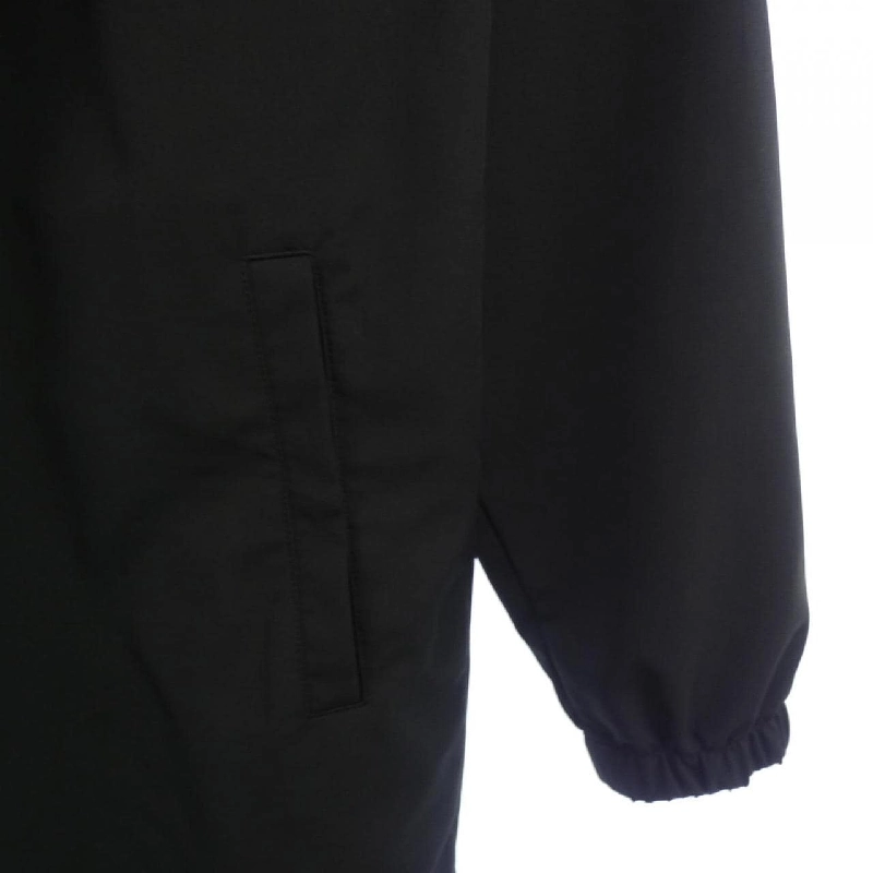 Áo khoác PUMA - Hàng hiệu Authentic 819057