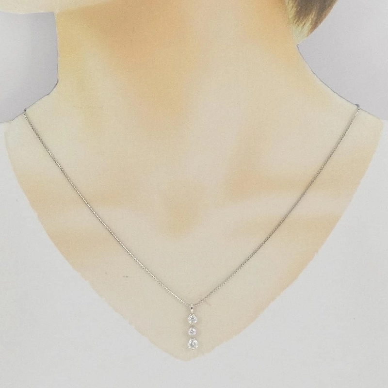 Mikimoto Dây chuyền Ba viên đá 0.80CT - Hàng hiệu Chính hãng 842636