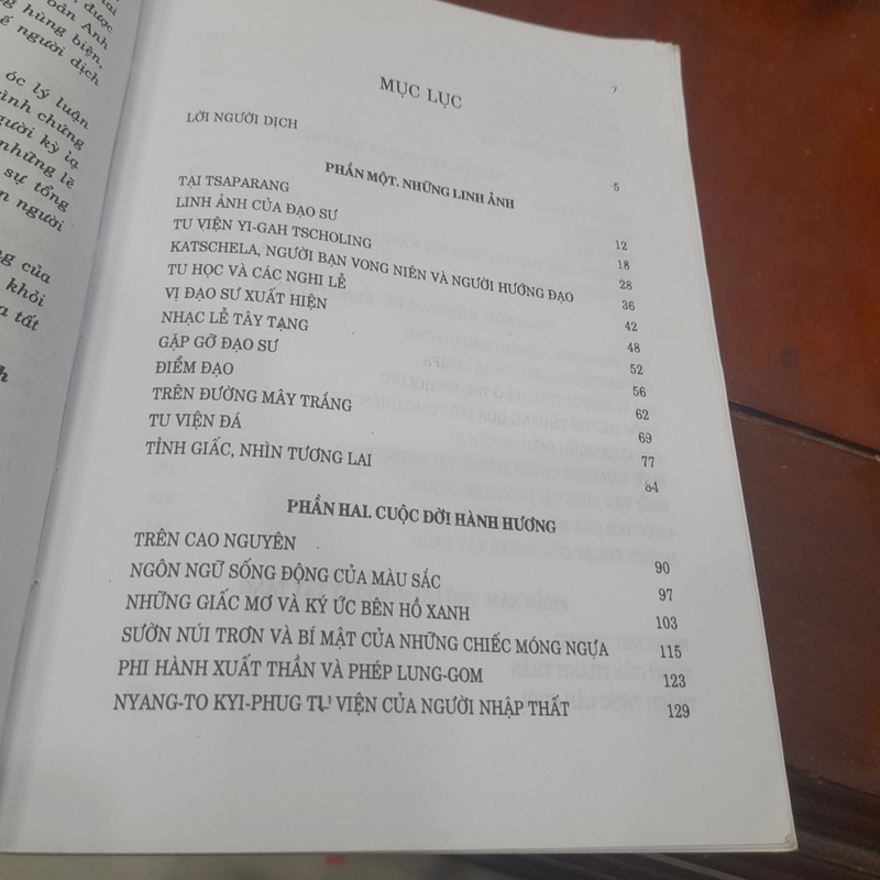 Anagaruka Govinda - CON ĐƯỜNG MÂY TRẮNG (Nguyễn Tường Bách biên dịch) 448720