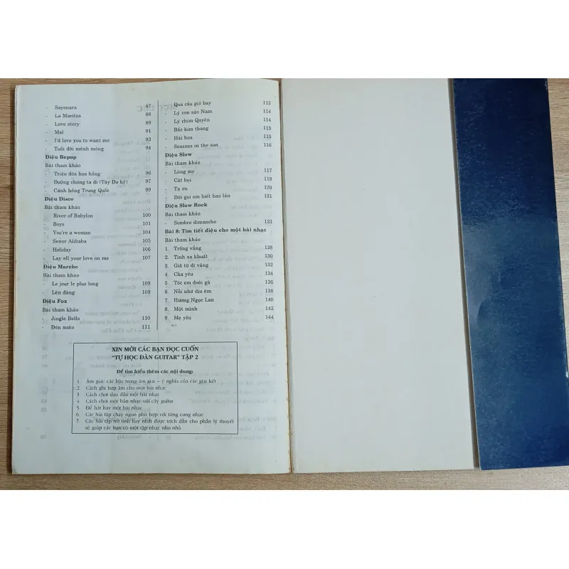 3 quyển sách cũ học đàn Guitar 977534