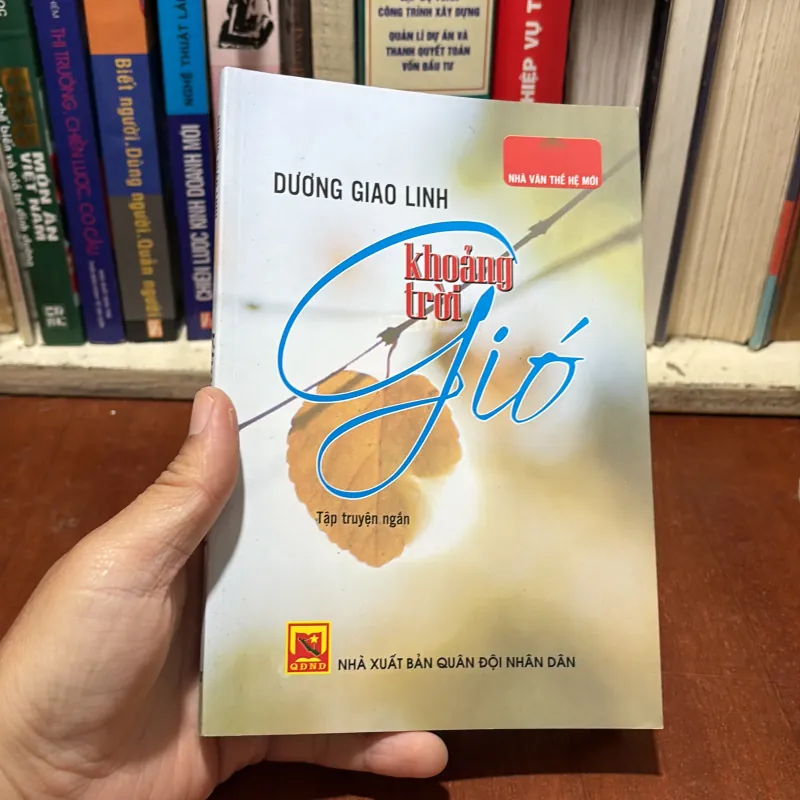 II Tập Truyện Ngắn: Khoảng Trời Gió - Dương Giao Linh - 2020 785689