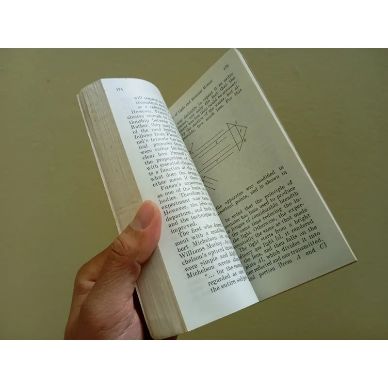 The greatest speed sách ngoại văn tiếng Anh english book  701759