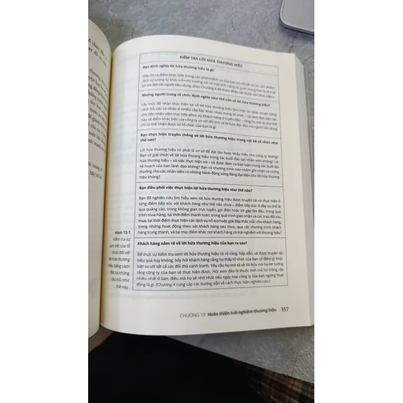 BRANDING FOR DUMMIES (ĐỂ VIỆC HỌC TRỞ NÊN THẬT ĐƠN GIẢN) - KHÁNH TRANG 739158