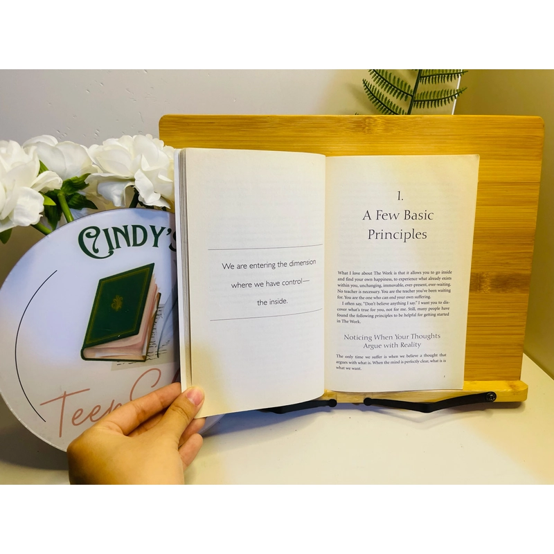[Sách tiếng Anh 2hand] Like new 90% - Loving What Is – Byron Katie 531280
