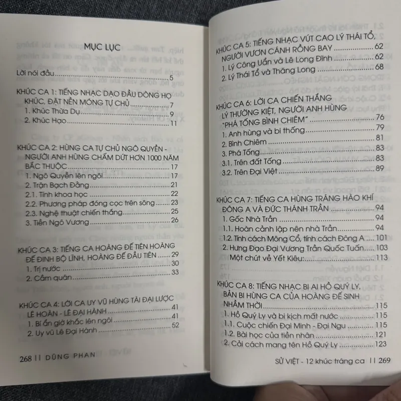 Sử Việt: 12 khúc tráng ca - Dũng Phan 937011