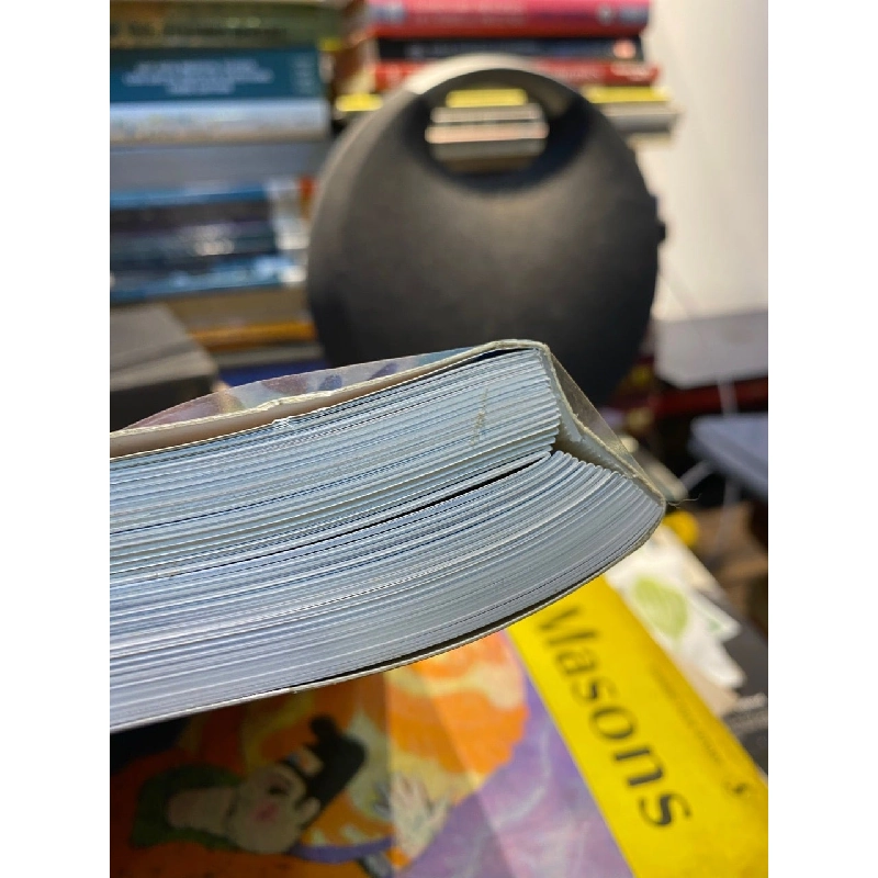 Crystals: Colour and Chakra 694369