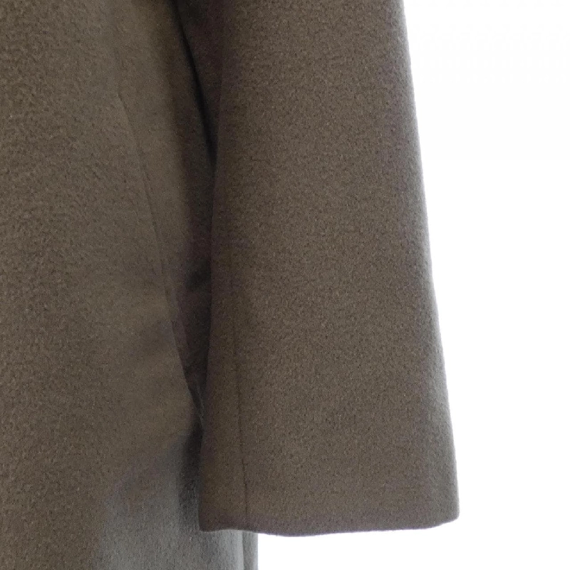 BEIGE. Áo khoác - Hàng hiệu Authentic 813526