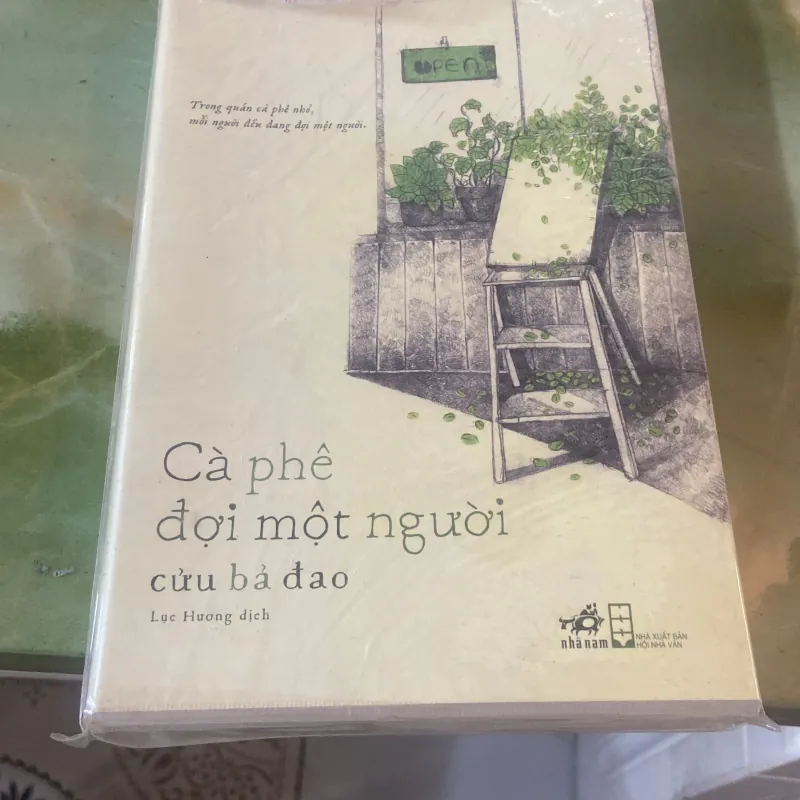 Cà phê đợi một người  1026329