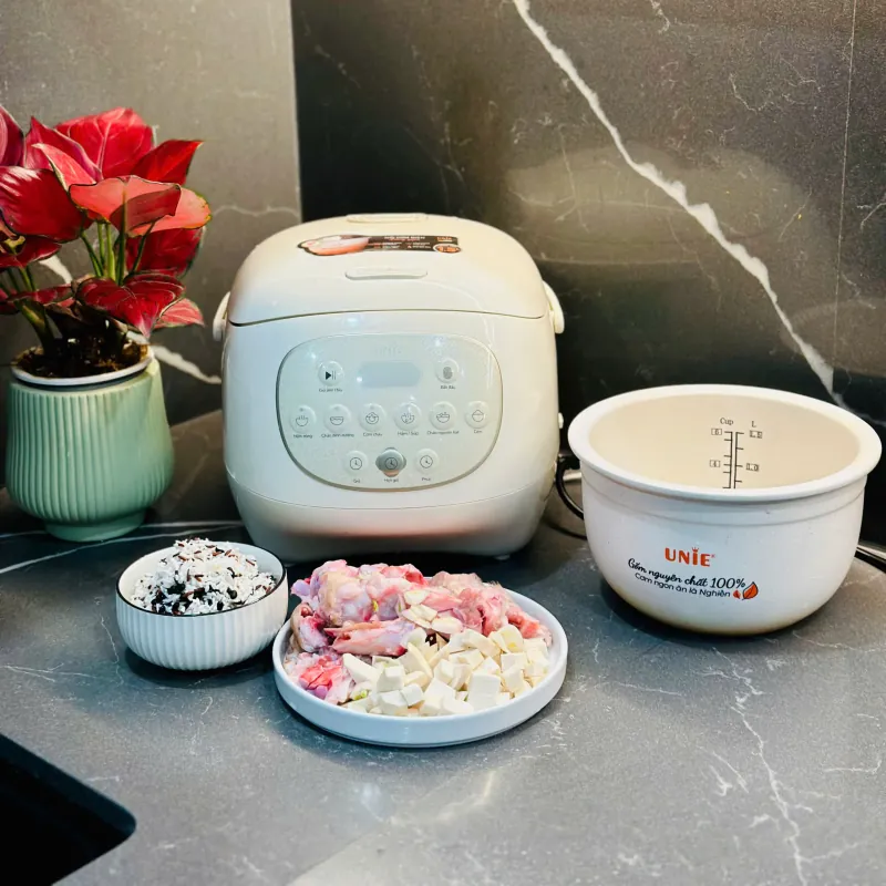 🥇 UNIE URC815 – Nồi cơm điện đáng mua cho gia đình Việt 735770