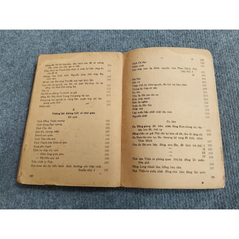 THƠ CHỮ HÁN CAO BÁ QUÁT 689539