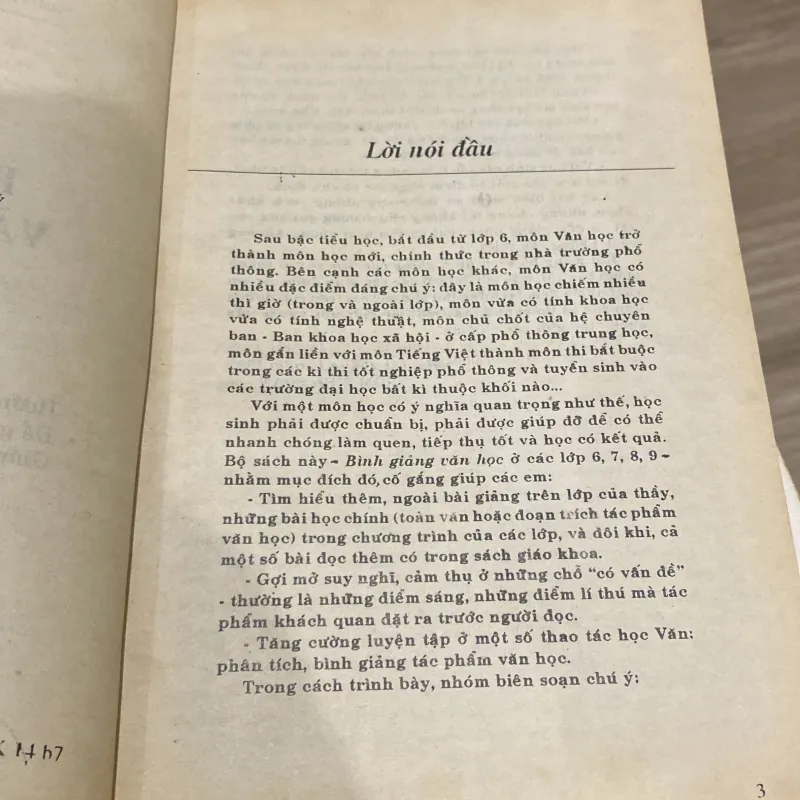 BÌNH GIẢNG VĂN HỌC LỚP 6 (XB 1997) 993962