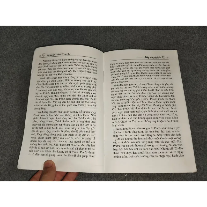 SỐNG CÙNG KÝ ỨC - NGUYỄN KIM TRẠCH 588723