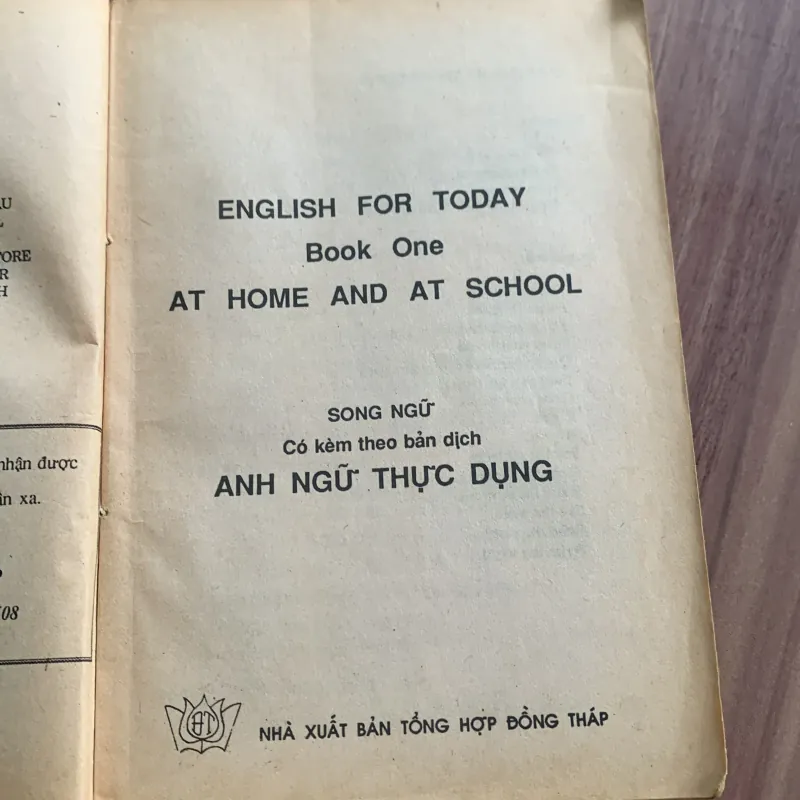English for Today, song ngữ, cuốn 1-2 755867